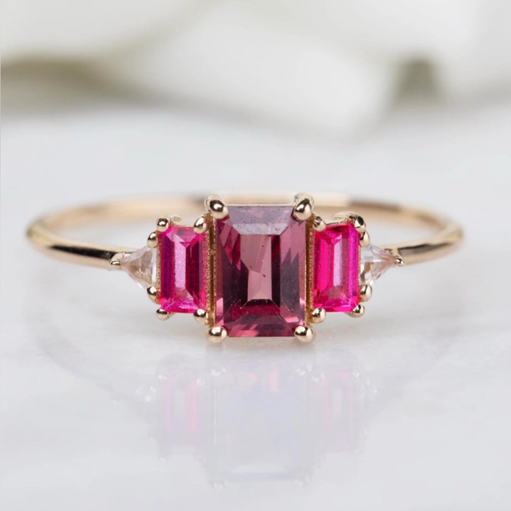14k Gold Rhodolite Garnet and Topaz Cascading Love Ring size 6